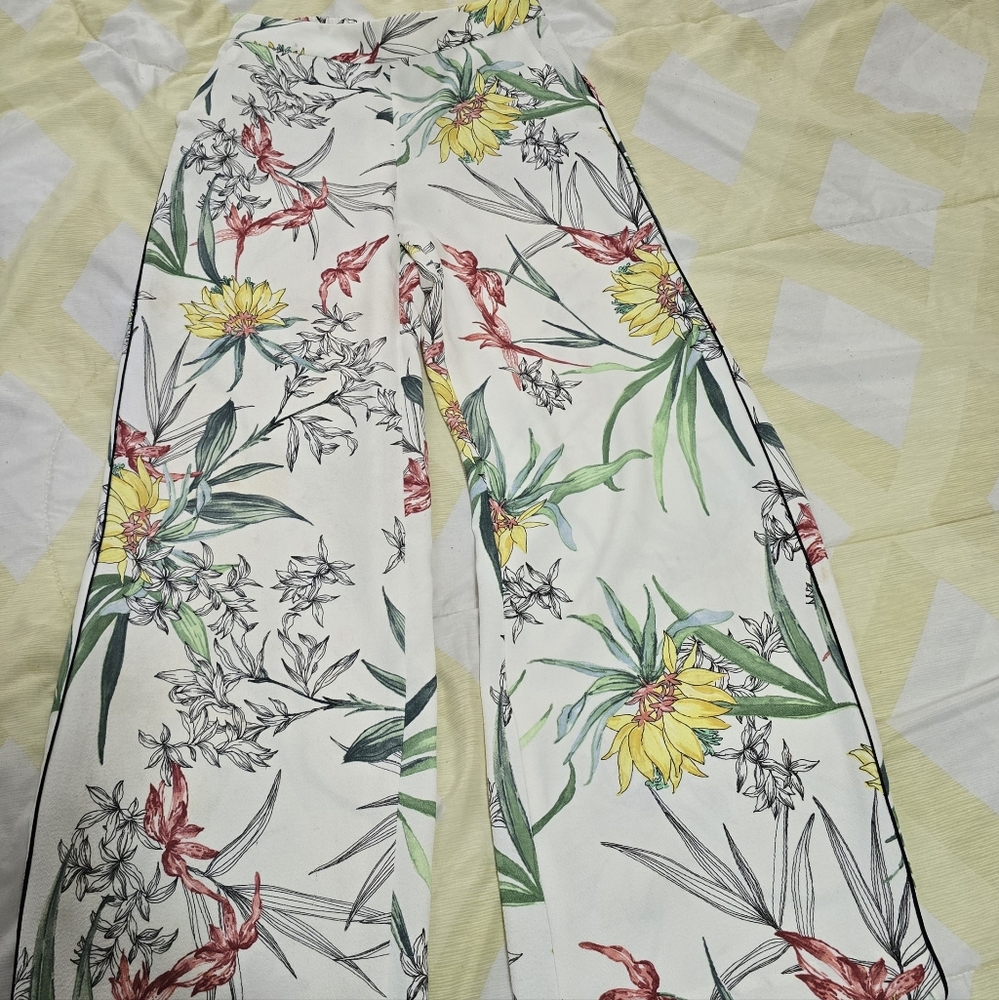 Zara tropical print pants